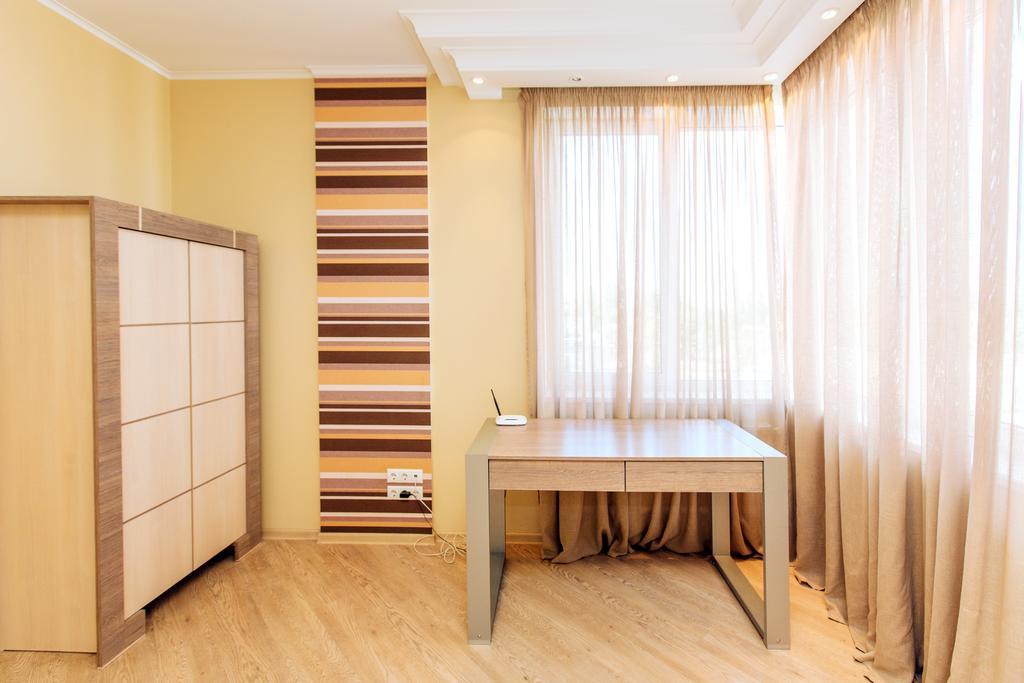 Apartments Chudo-Gorod Одесса Экстерьер фото